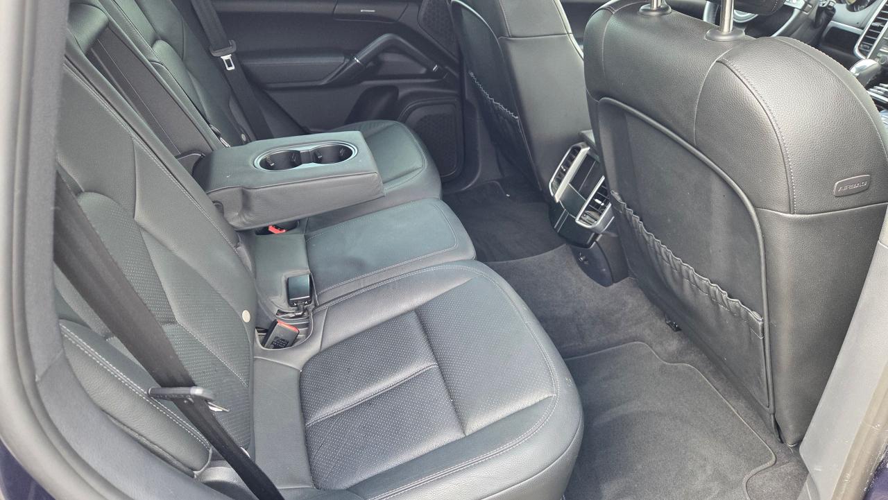 2014 Porsche Cayenne AWD TIPTRONIC - Photo #9