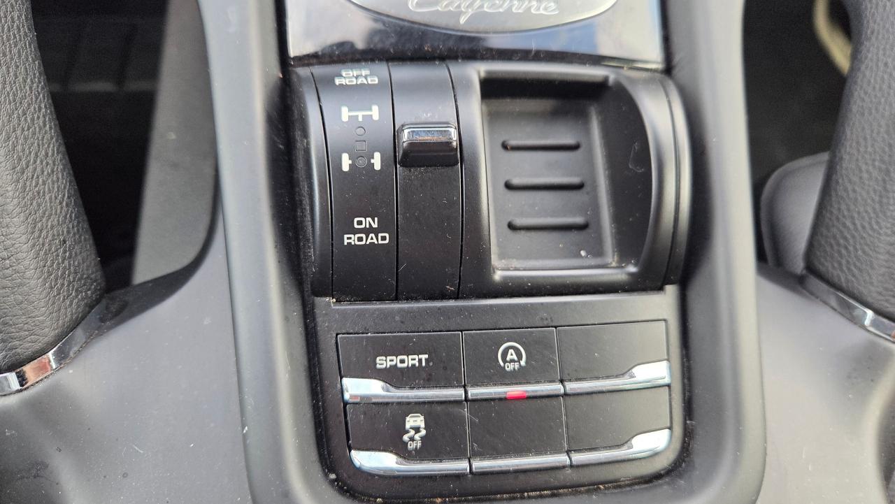 2014 Porsche Cayenne AWD TIPTRONIC - Photo #15