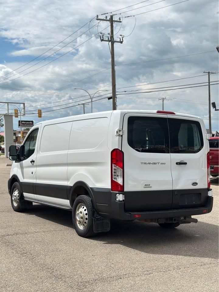 2020 Ford Transit Cargo Van  - Photo #4