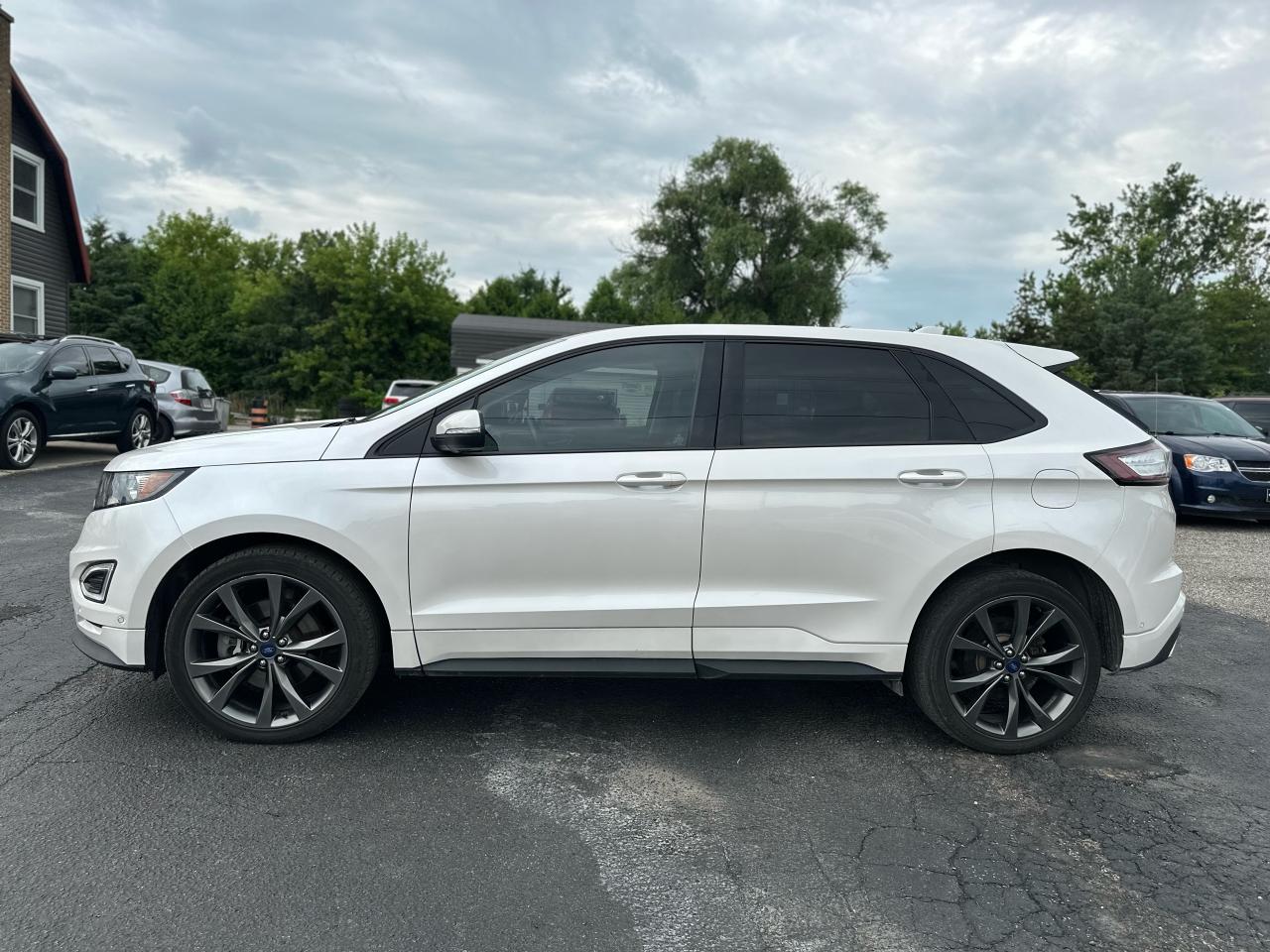 2018 Ford Edge SPORT Photo6