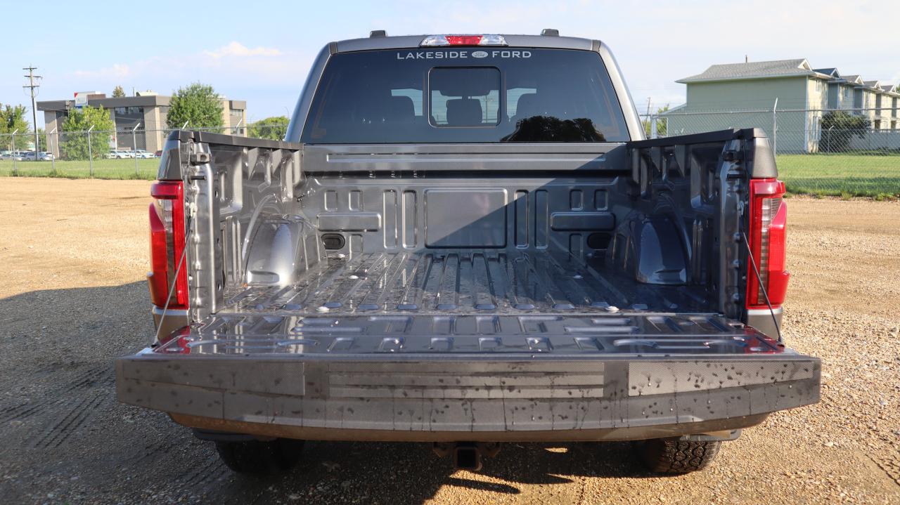2025 Ford F-150 XLT Photo5