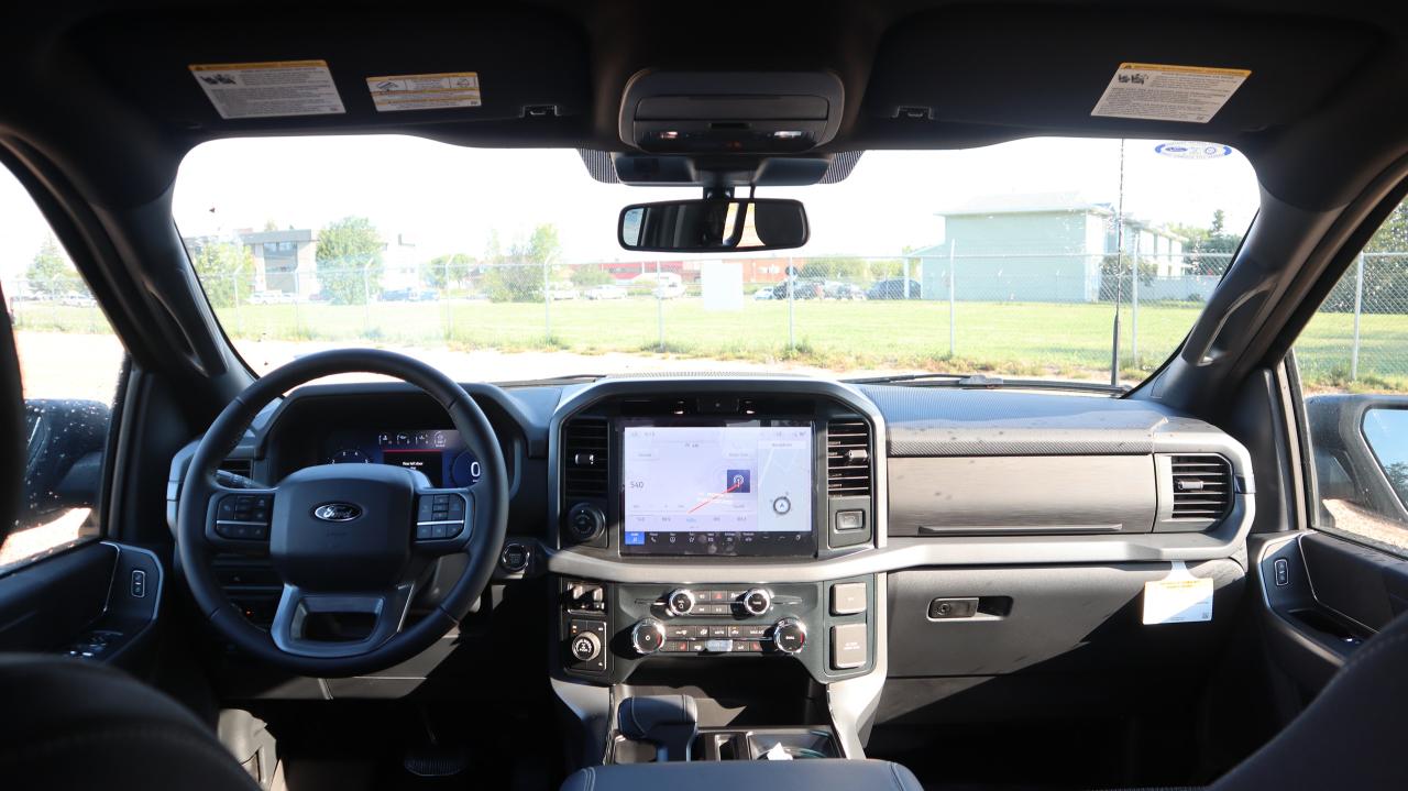 2025 Ford F-150 XLT Photo5