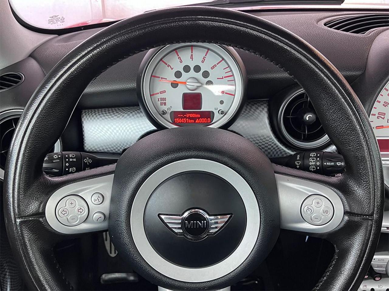 2009 MINI Cooper S|TURBO|PANOROOF|LEATHER|ALLOYS|SPOILER - Photo #11