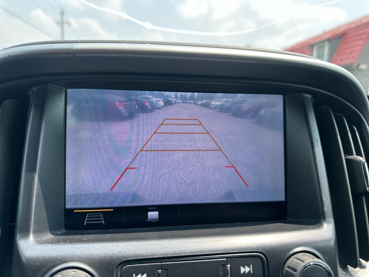 2019 Chevrolet Colorado 4WD LT Crew Cab Photo39