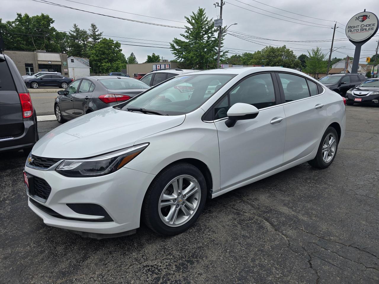 2016 Chevrolet Cruze LT - Photo #10