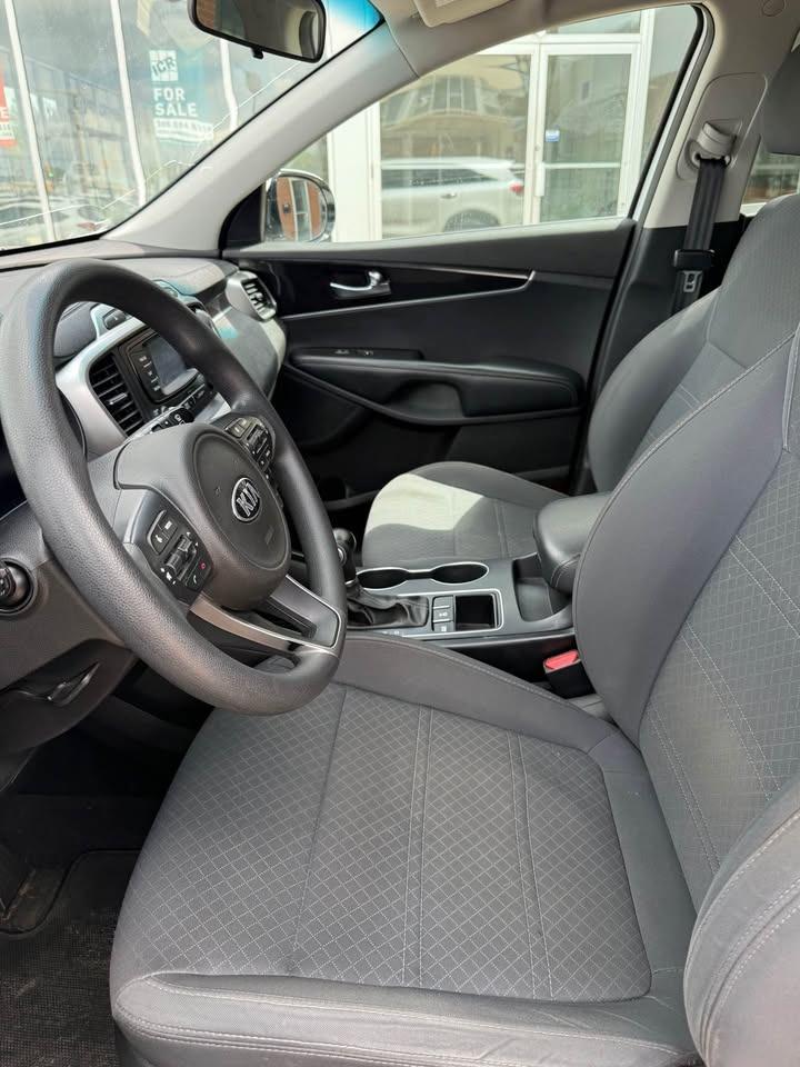 2018 Kia Sorento LX - Photo #11