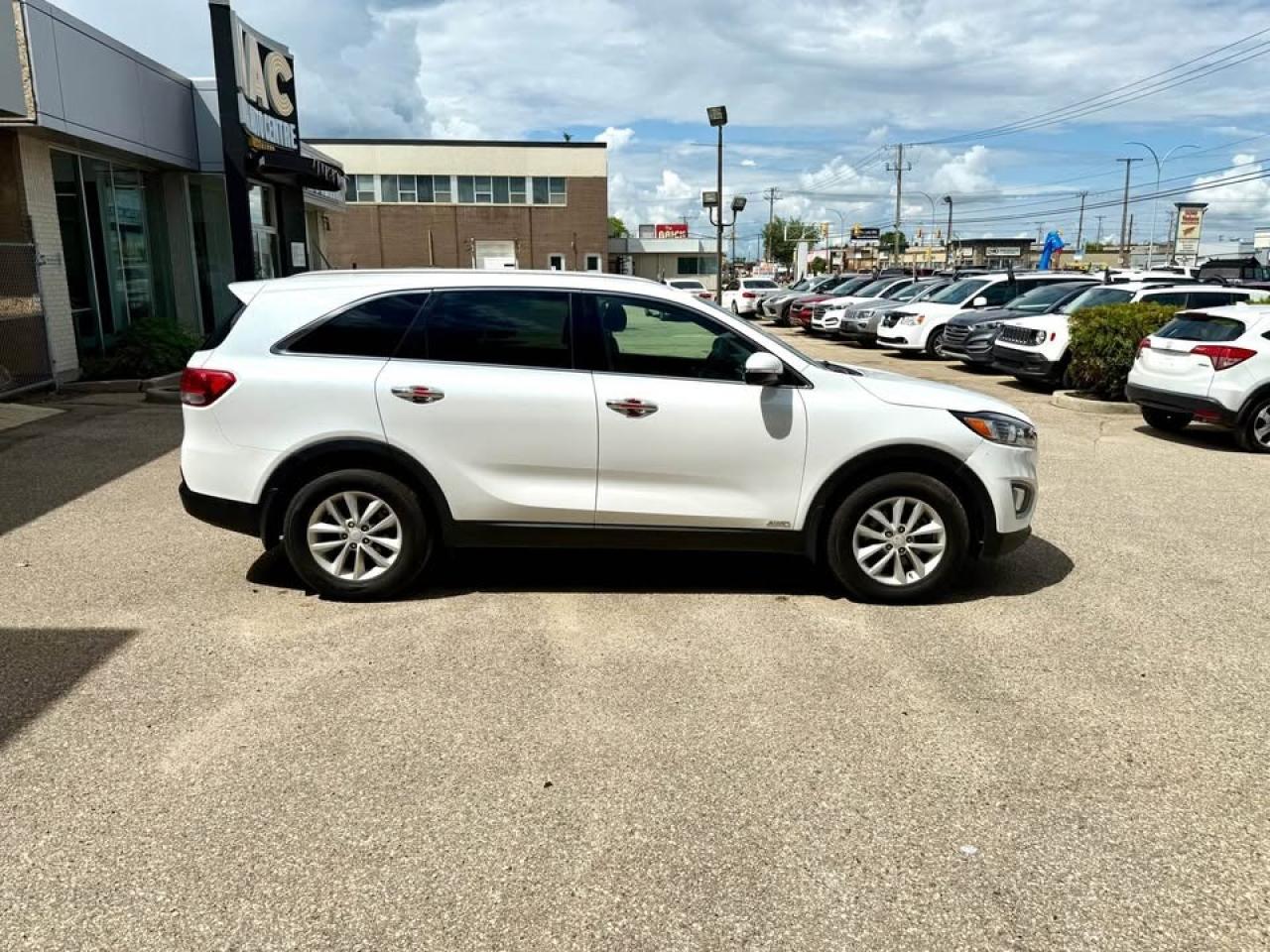 2018 Kia Sorento LX - Photo #5