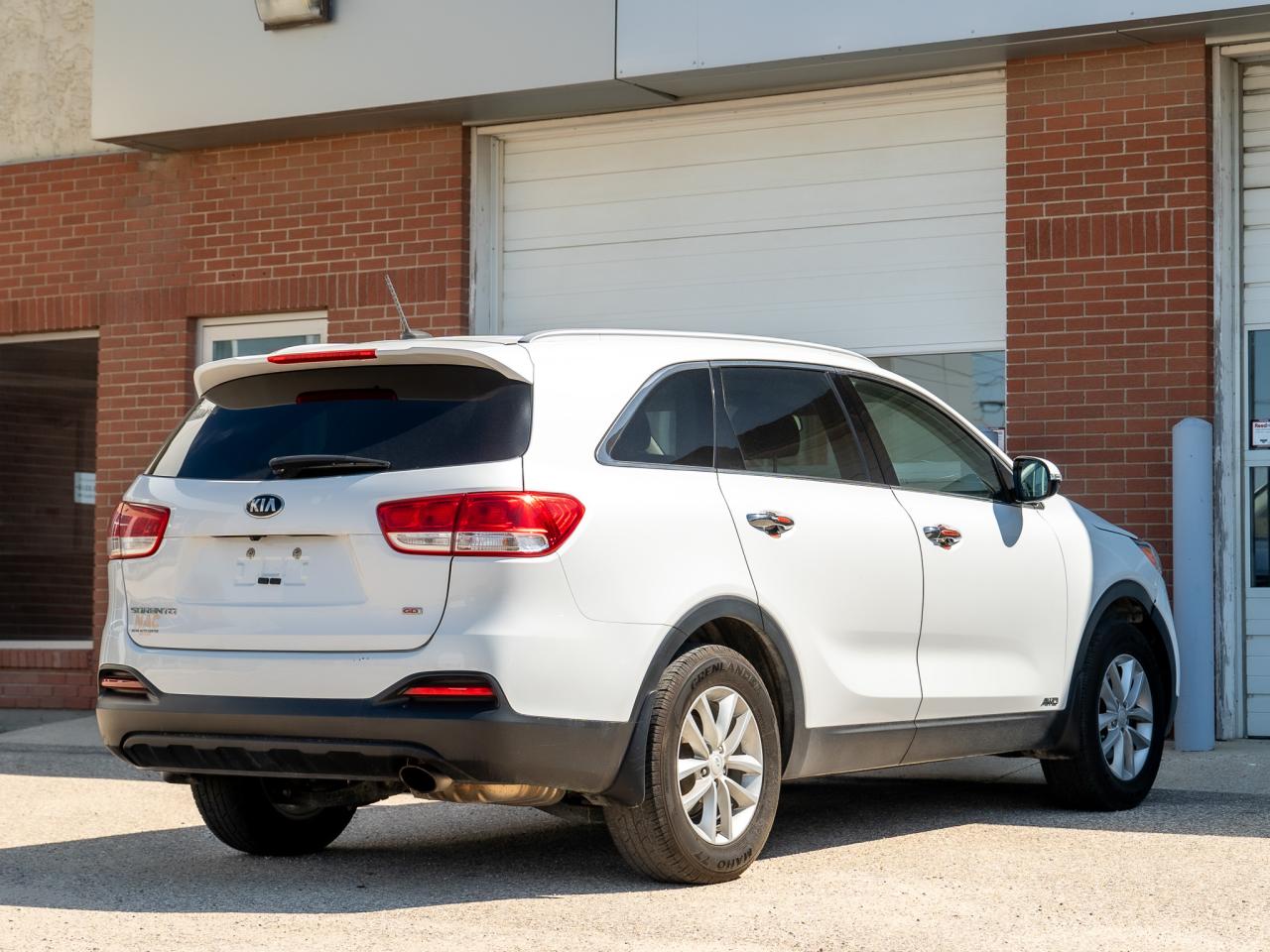 2018 Kia Sorento LX - Photo #5