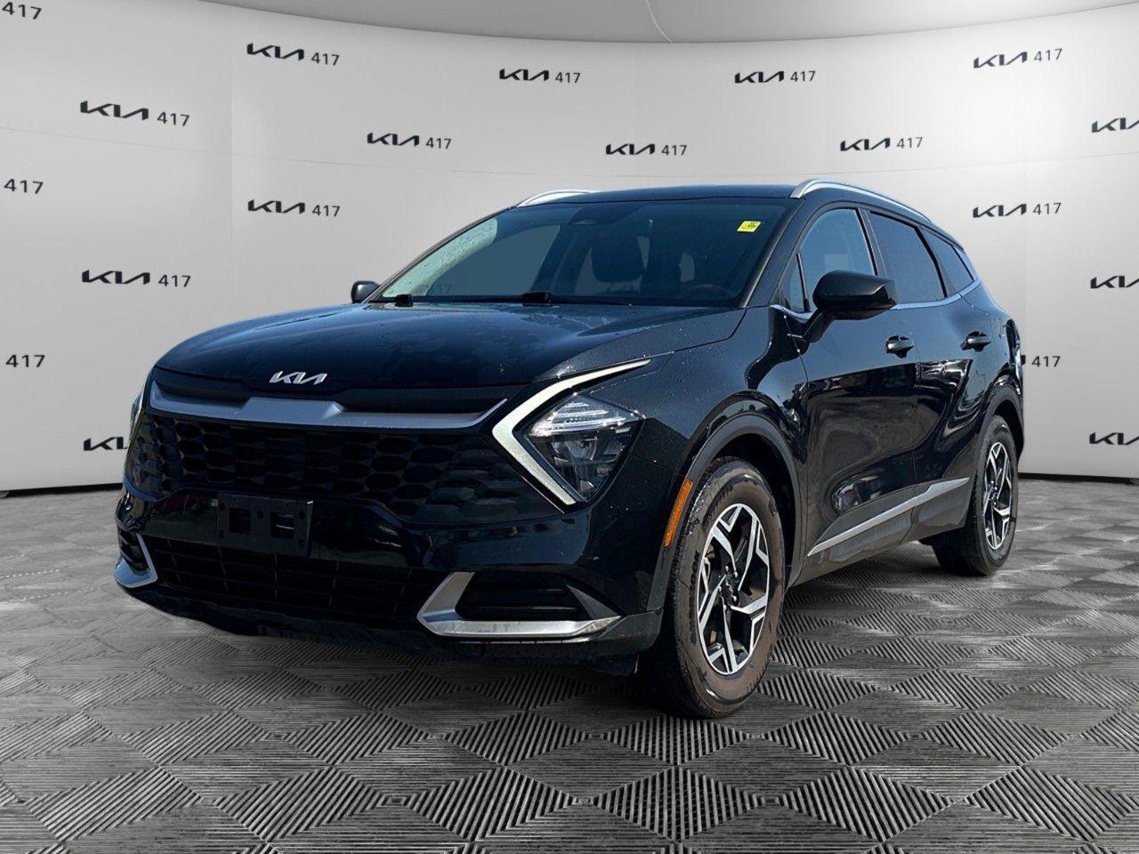 Used 2023 Kia Sportage LX FWD for sale in Gloucester, ON