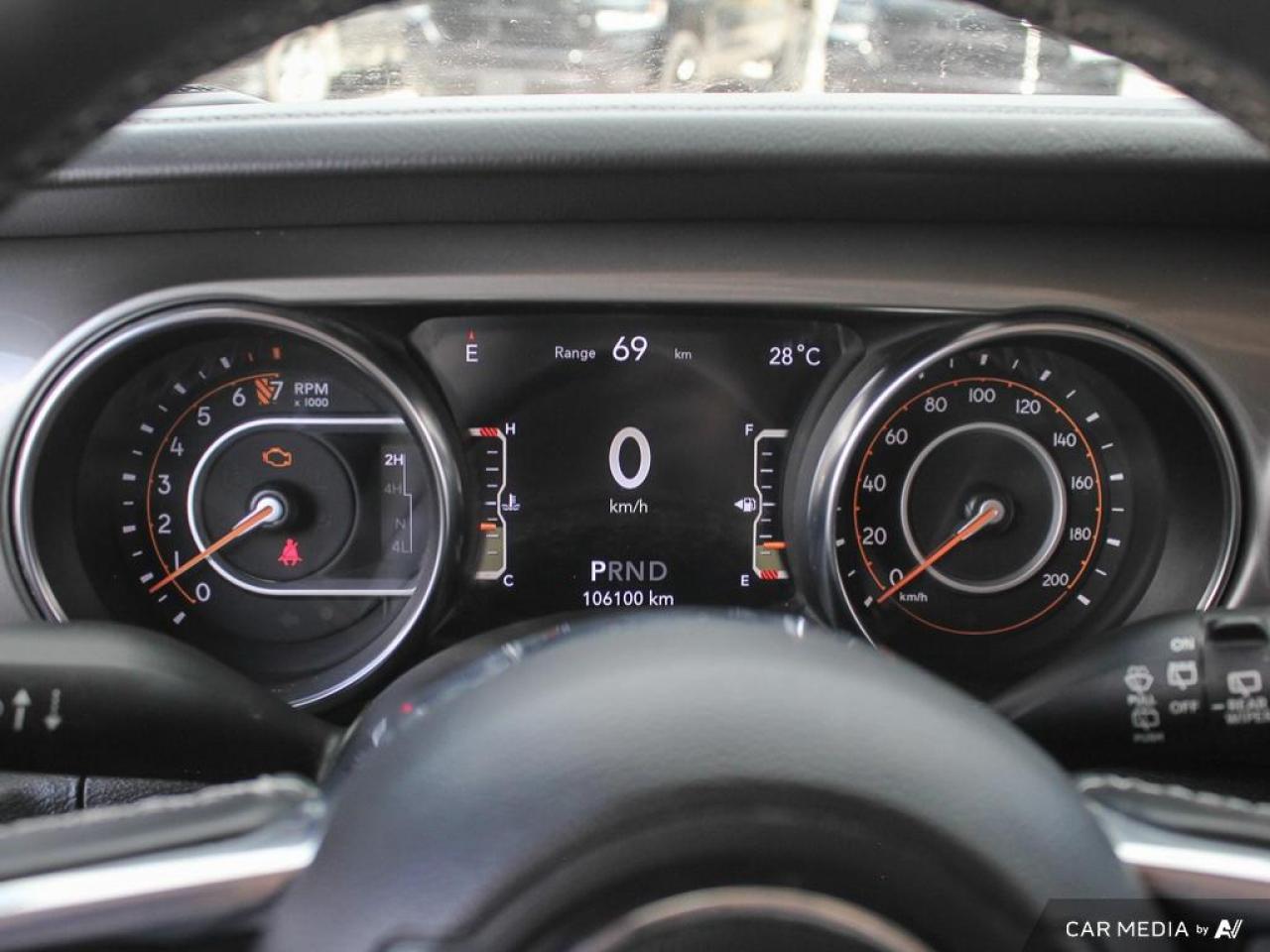 2021 Jeep Wrangler Unlimited Sahara ALPINE AUDIO | NAV | HEATED SEATS & WHEEL Photo