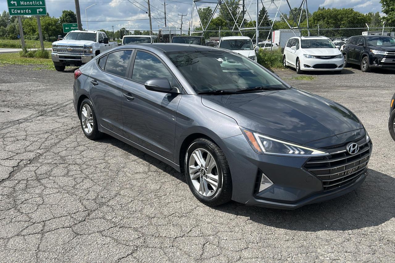 2019 Hyundai Elantra Preferred - Photo #2