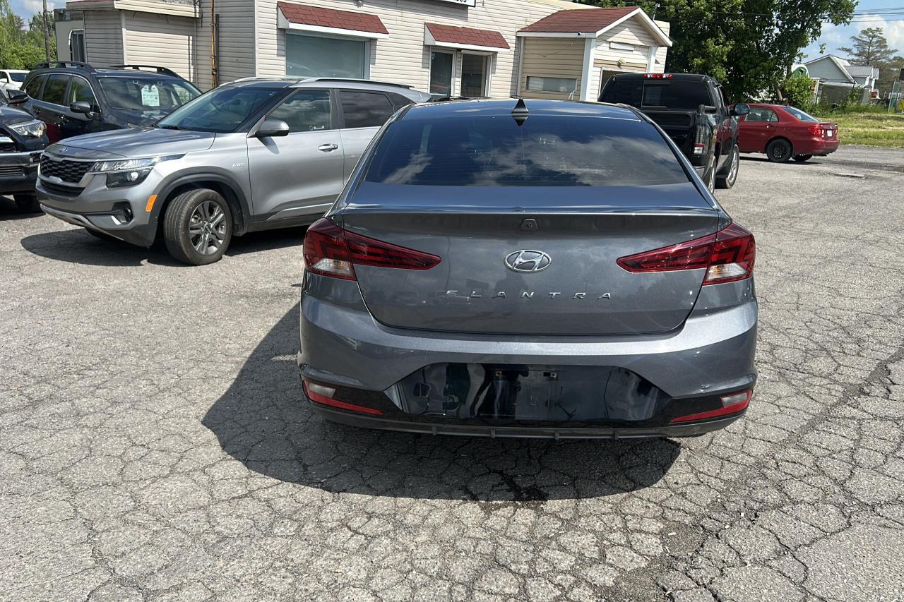 2019 Hyundai Elantra Preferred - Photo #5
