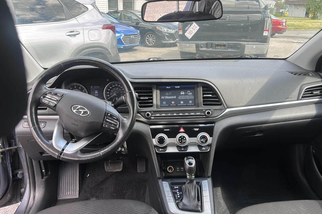 2019 Hyundai Elantra Preferred - Photo #10
