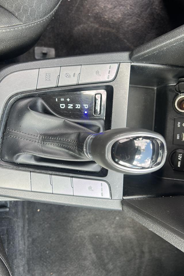 2019 Hyundai Elantra Preferred - Photo #15