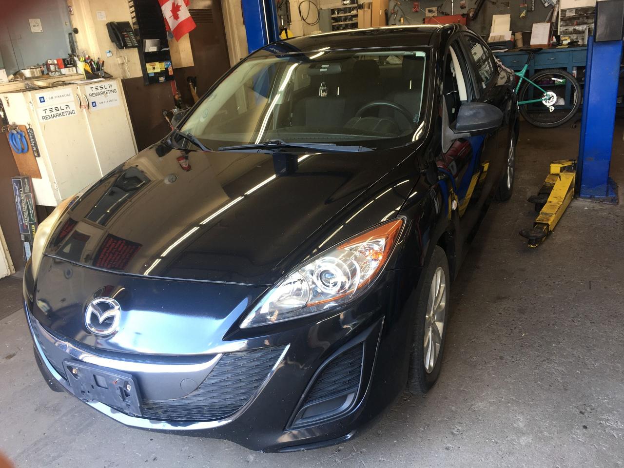 2010 Mazda MAZDA3 GX - Photo #1