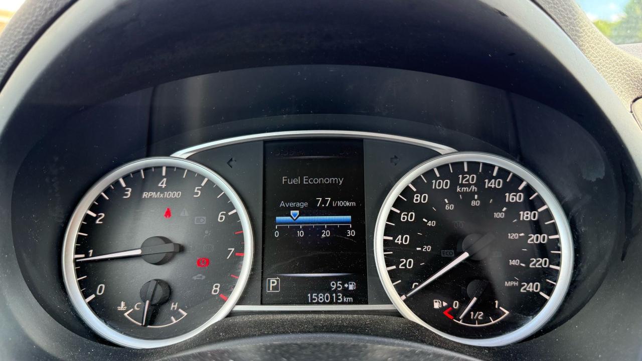 2017 Nissan Sentra SV - Photo #20