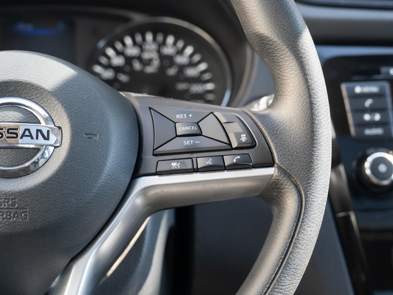 2019 Nissan Rogue SV - Photo #13