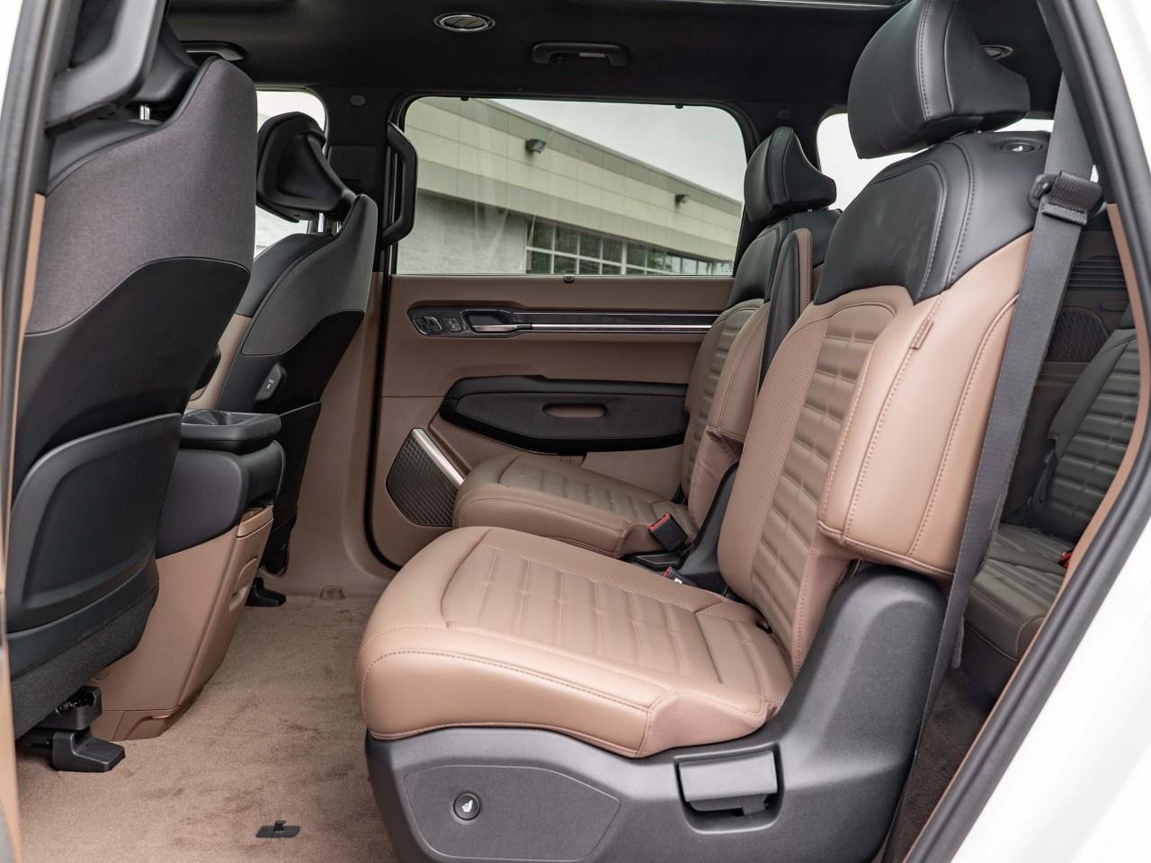 2026 Kia EV9 Land w/Premium Package AWD Photo