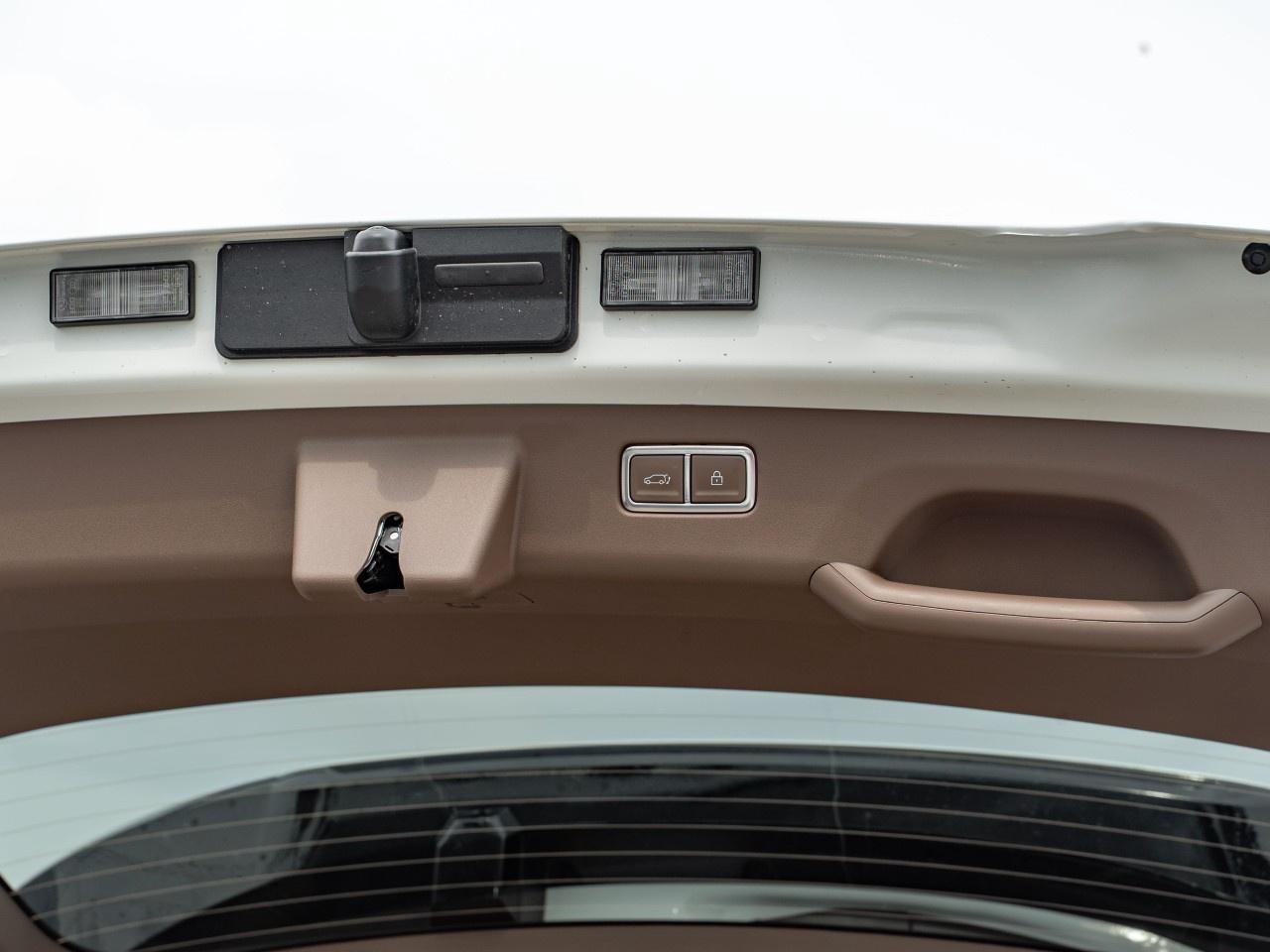 2026 Kia EV9 Land w/Premium Package AWD Photo