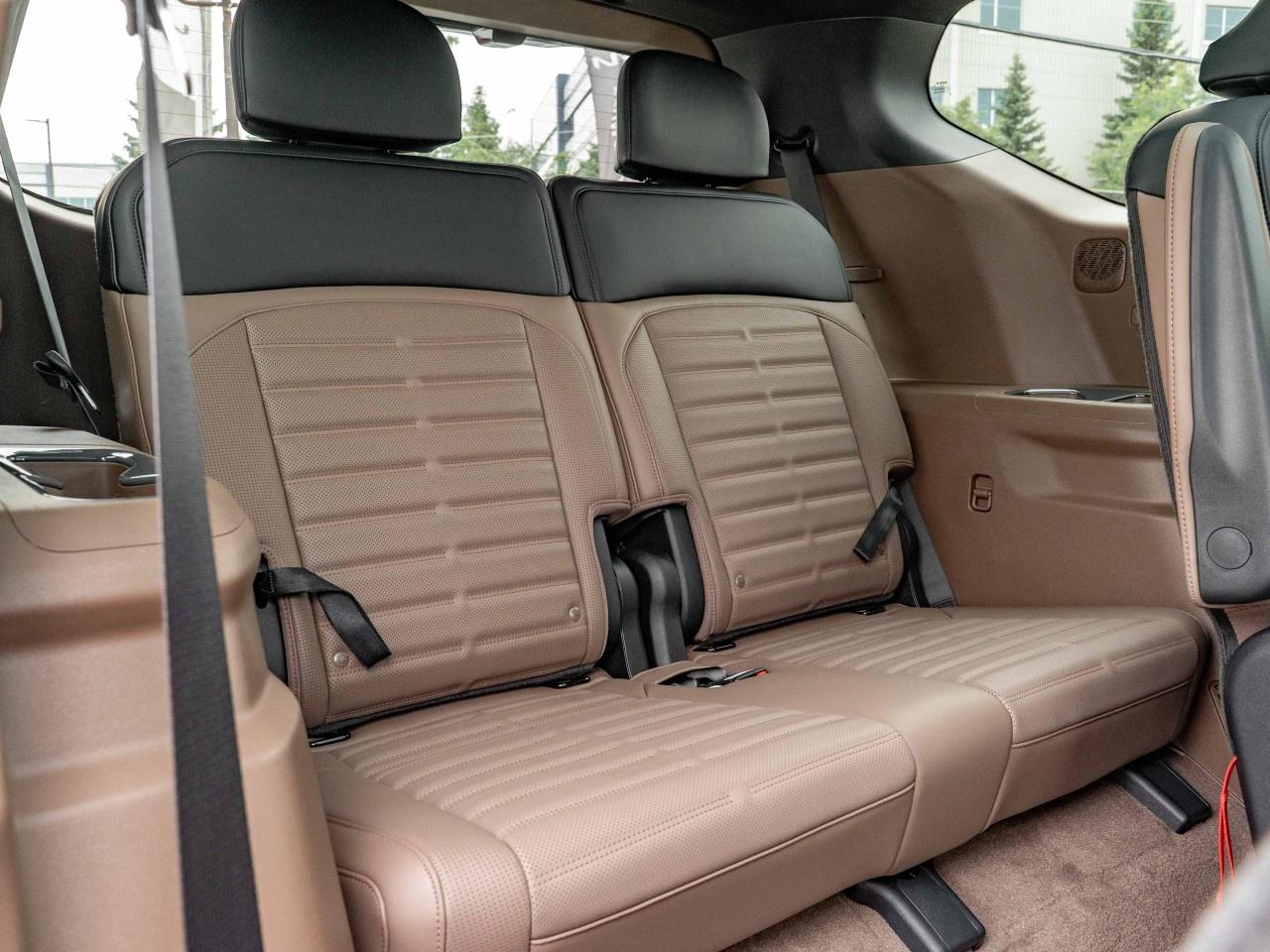 2026 Kia EV9 Land w/Premium Package AWD Photo