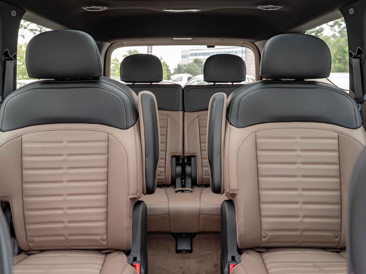 2026 Kia EV9 Land w/Premium Package AWD Photo