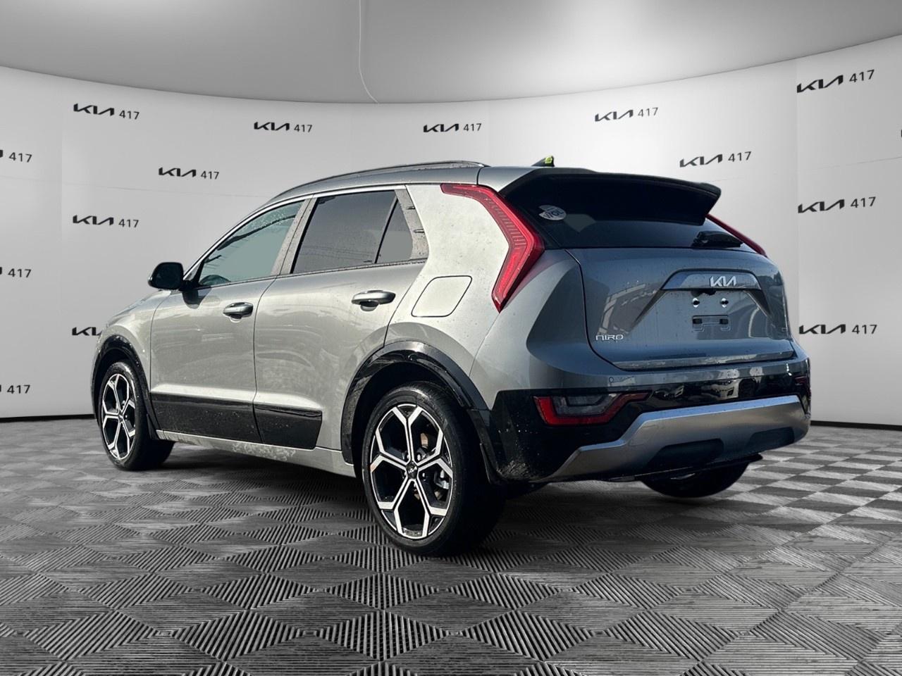 2025 Kia NIRO SX Photo2