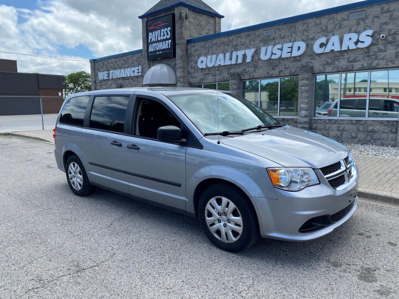 Used 2017 Dodge Grand Caravan CVP/SXT for sale in Sarnia, ON