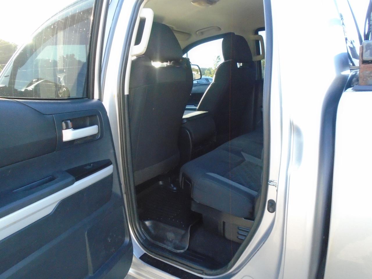 2015 Toyota Tundra 4WD Double Cab 146  5.7L SR - Photo #20
