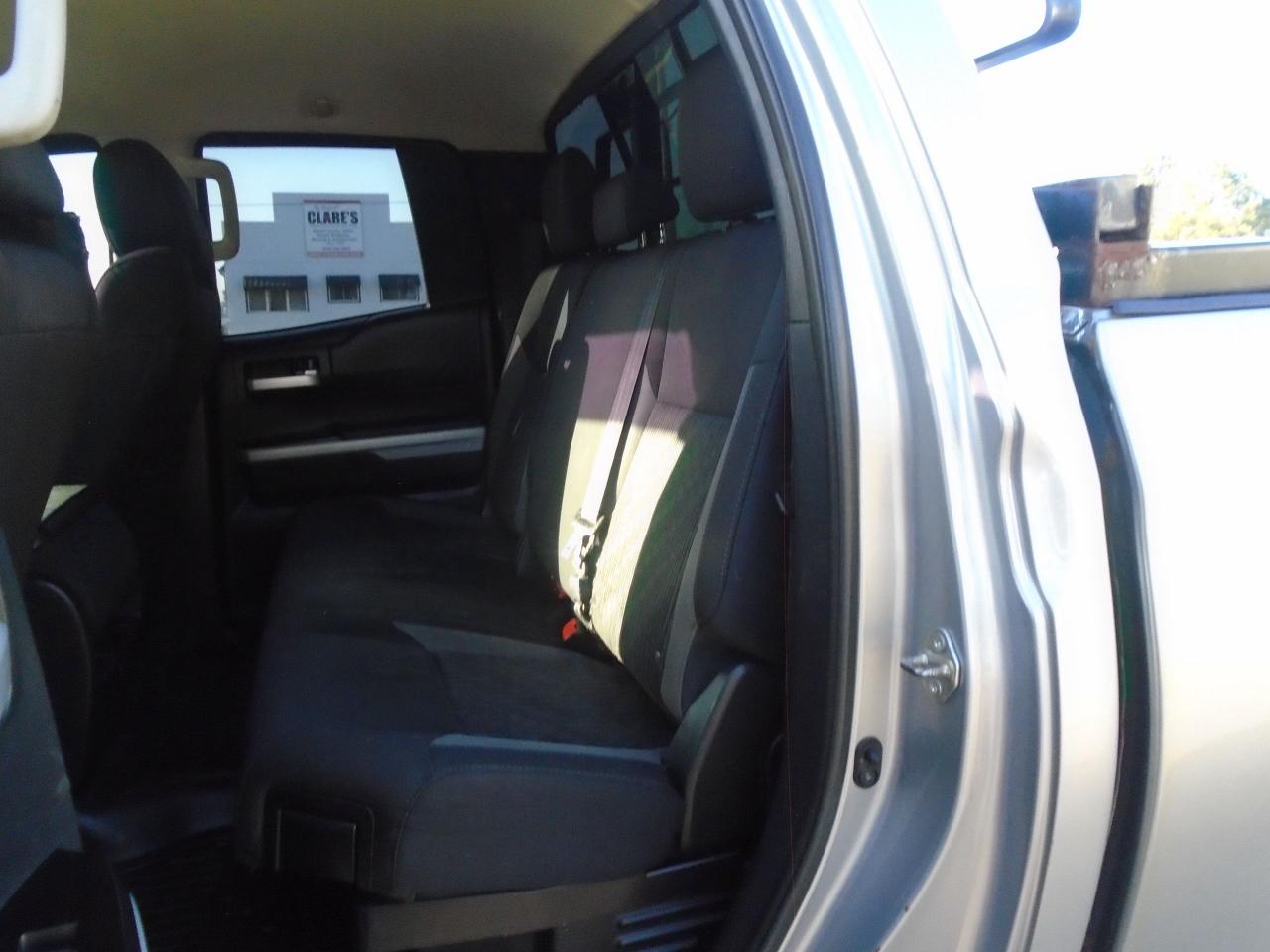 2015 Toyota Tundra 4WD Double Cab 146  5.7L SR - Photo #21