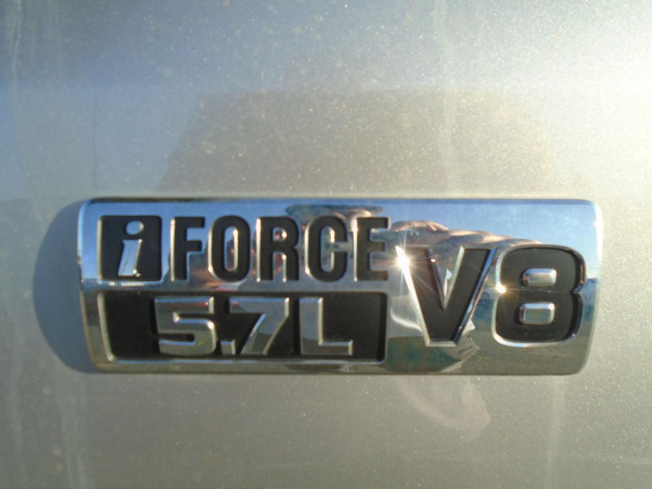 2015 Toyota Tundra 4WD Double Cab 146  5.7L SR - Photo #26