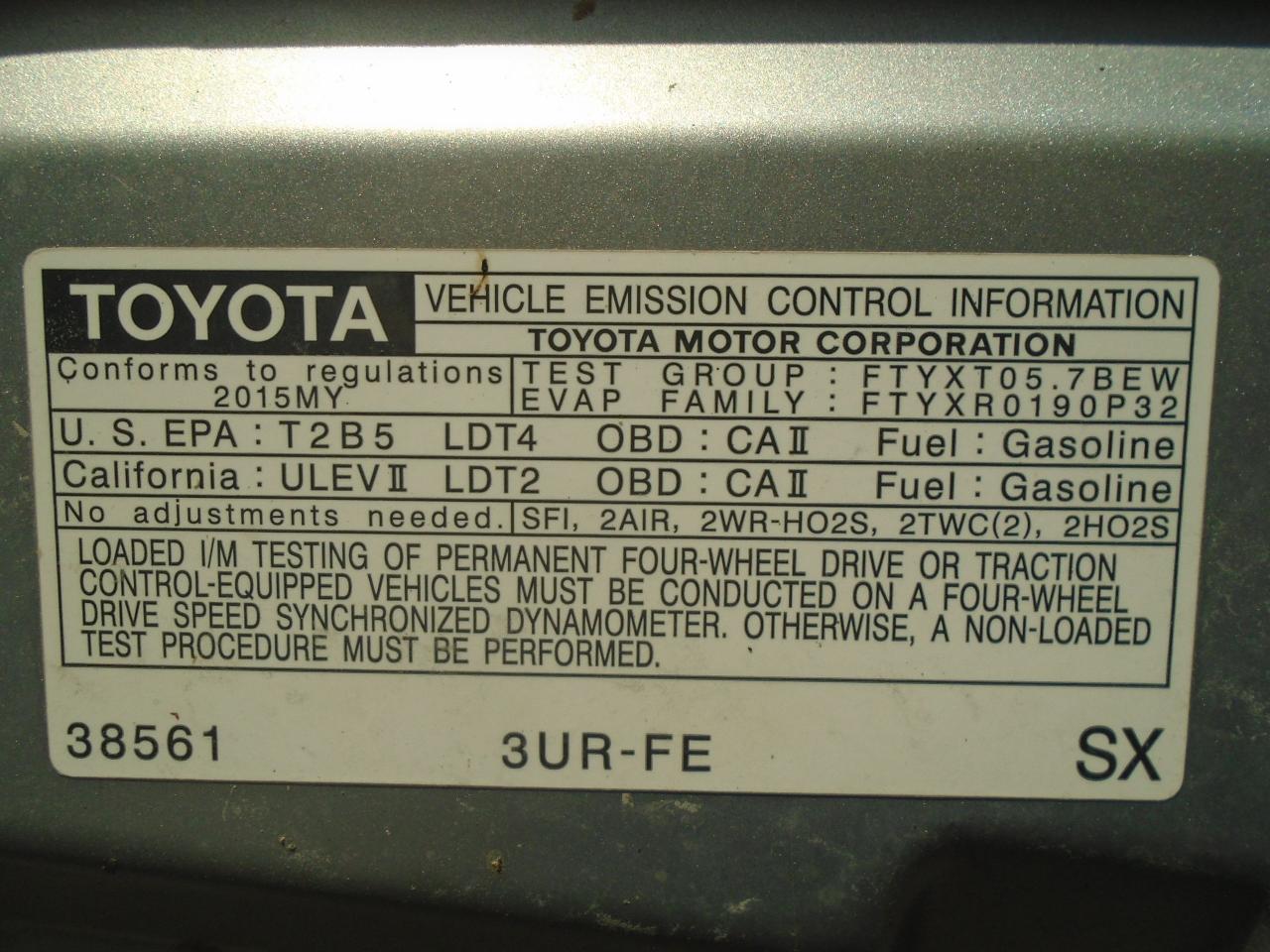 2015 Toyota Tundra 4WD Double Cab 146  5.7L SR - Photo #30