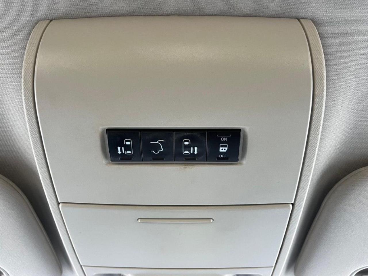 2016 Dodge Grand Caravan CREW PLUS | ONE OWNER | CLEAN CARFAX | HEATED SEATS & STEERING | LEATHER | NAVI| REMOTE STARTER | BACK-UP CAM | - Photo #29