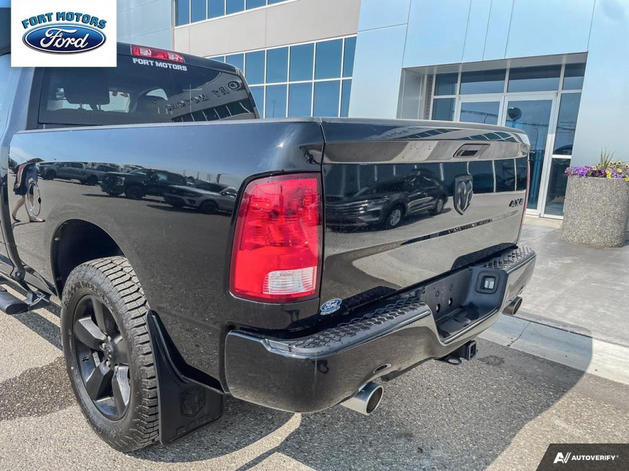 2021 RAM 1500 Classic SLT Photo5