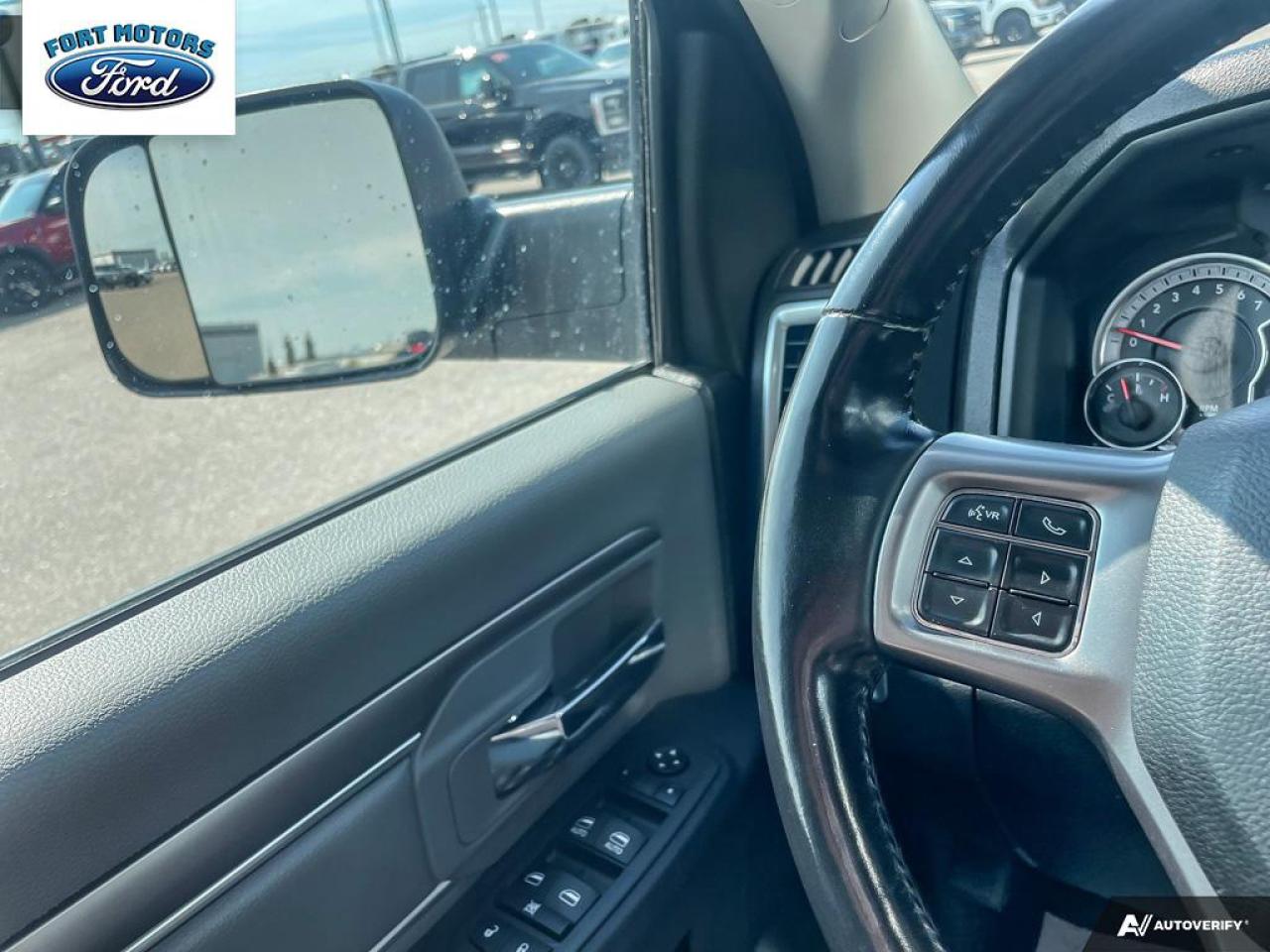 2021 RAM 1500 Classic SLT Photo5