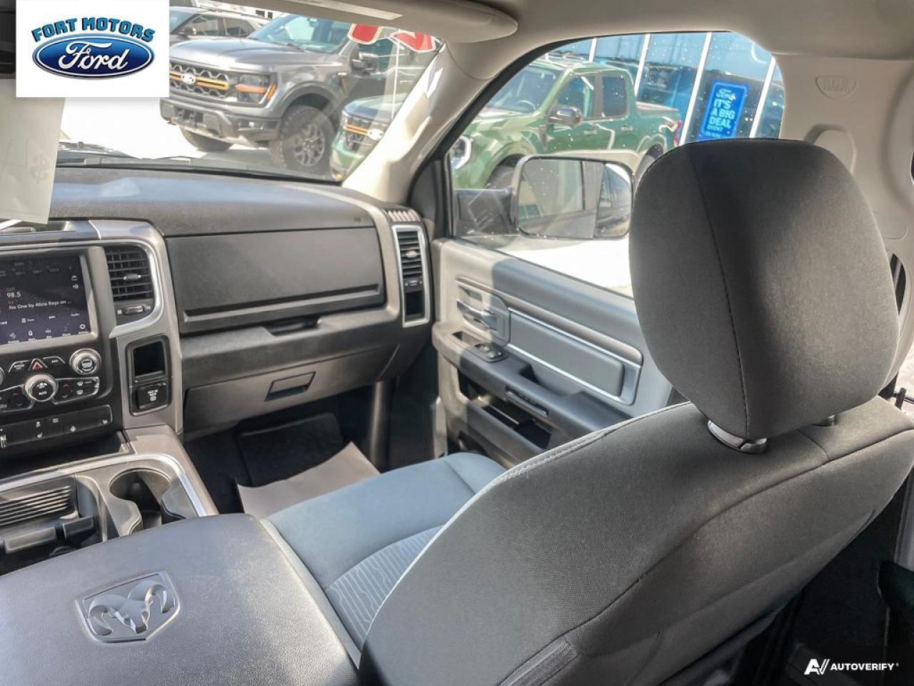 2021 RAM 1500 Classic SLT Photo5