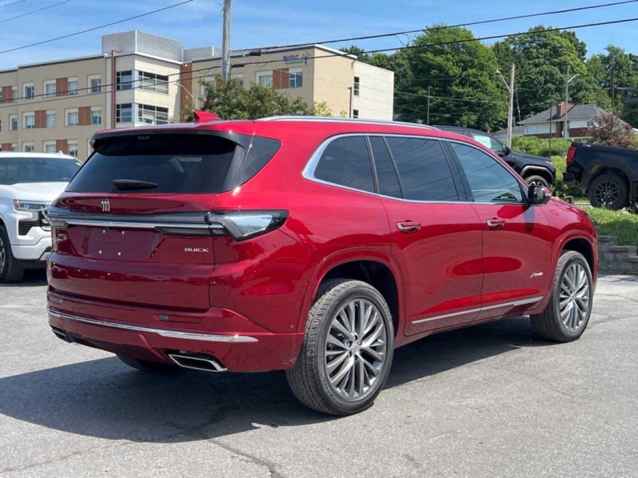 2025 Buick Enclave Avenir  - Leather Seats Photo