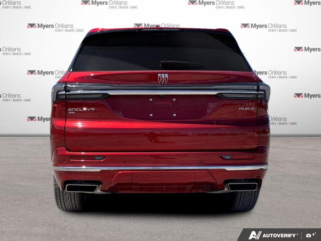 2025 Buick Enclave Avenir  - Leather Seats Photo3
