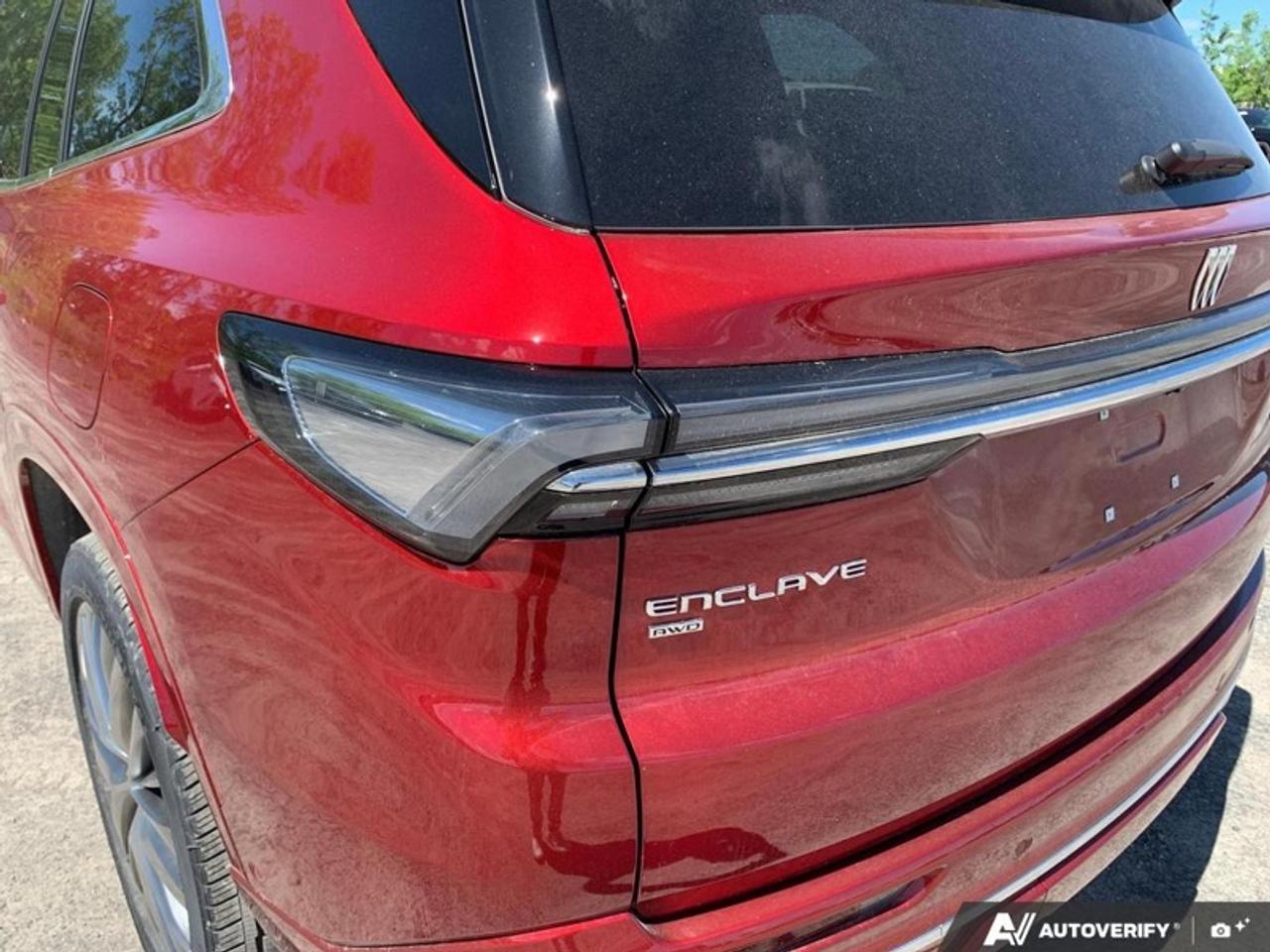 2025 Buick Enclave Avenir  - Leather Seats Photo