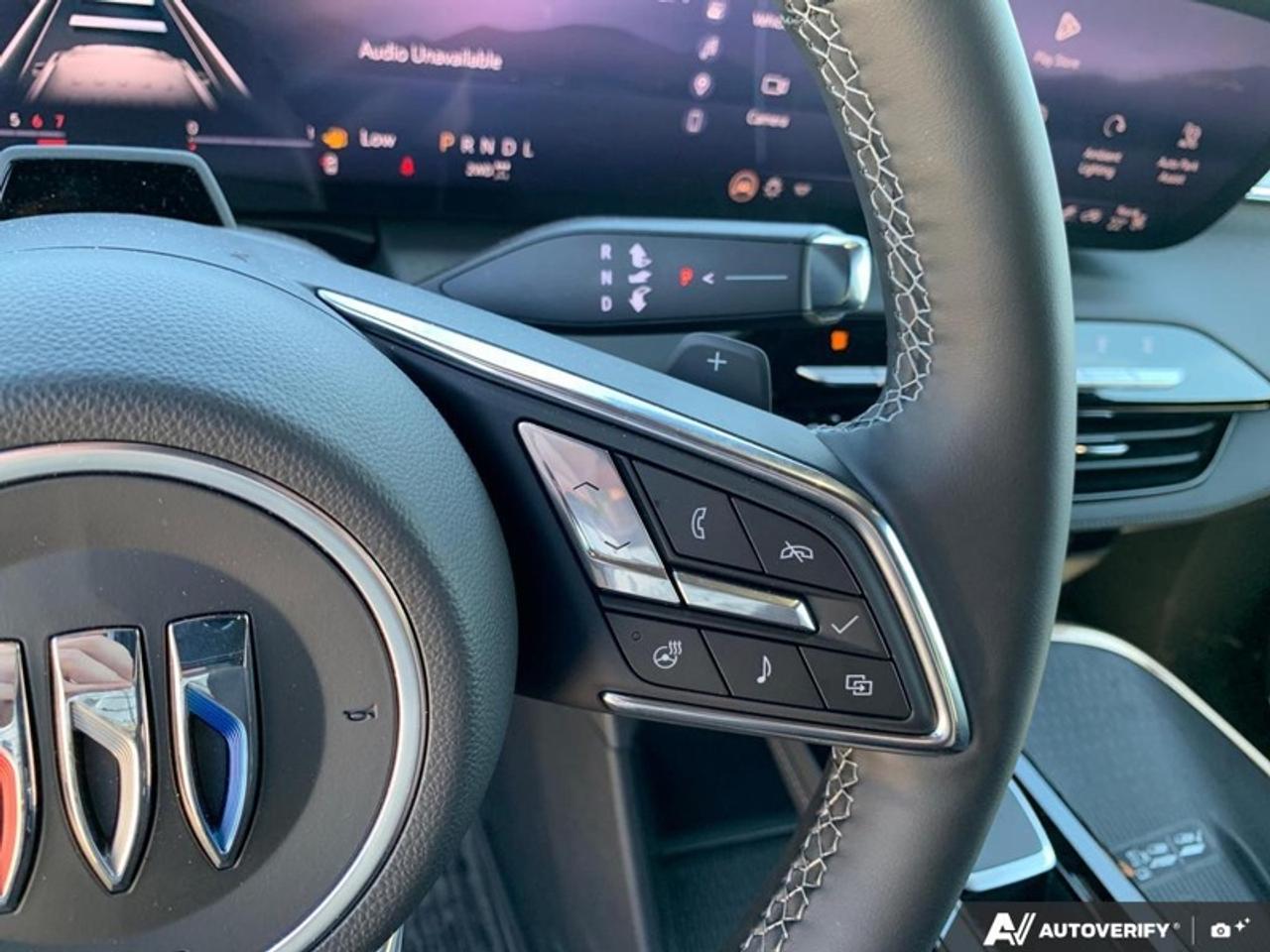 2025 Buick Enclave Avenir  - Leather Seats Photo