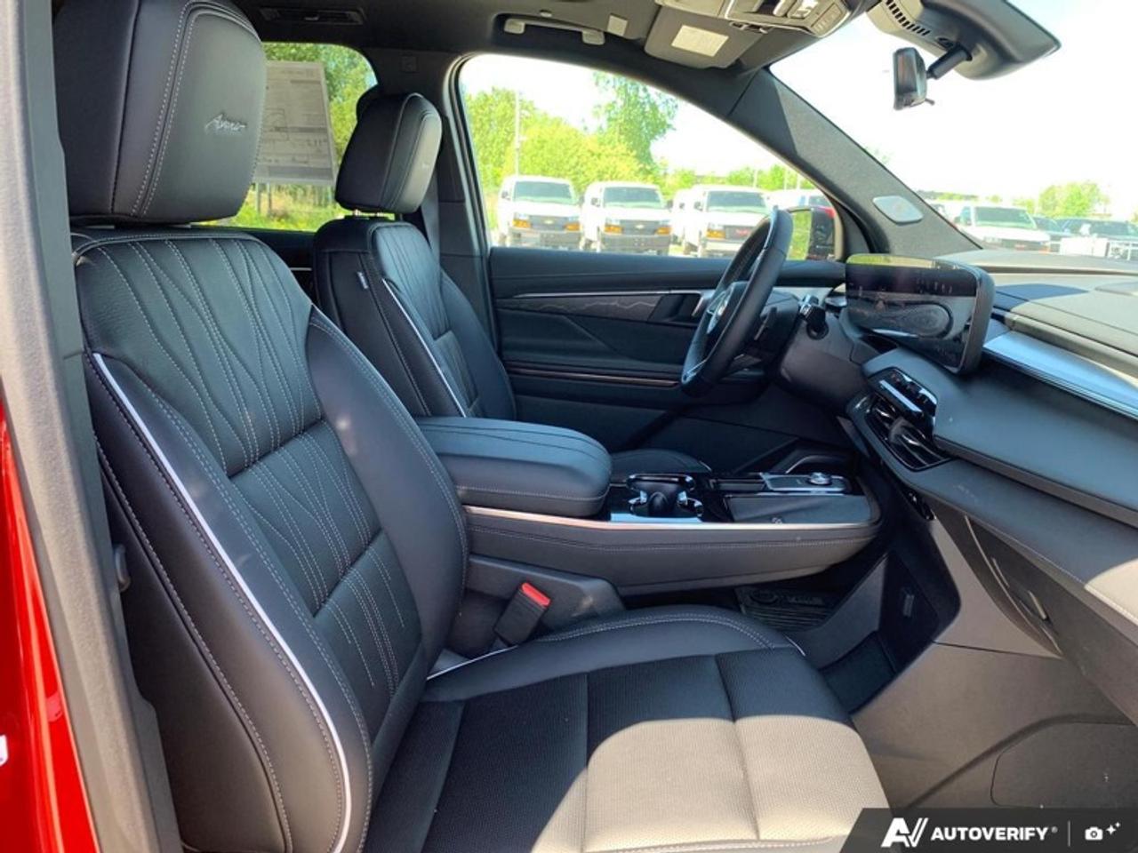 2025 Buick Enclave Avenir  - Leather Seats Photo
