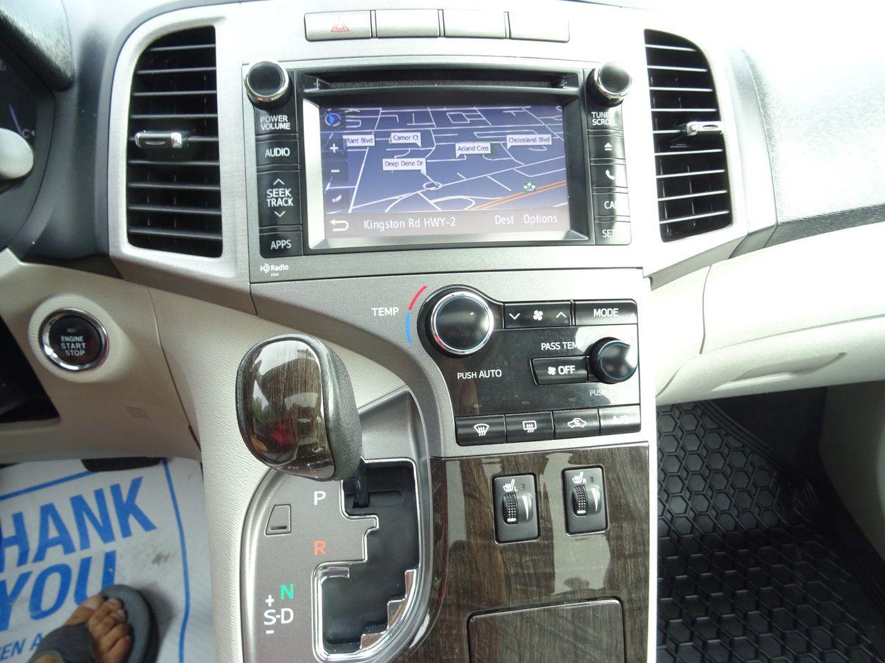 2013 Toyota Venza LIMITED - Photo #13