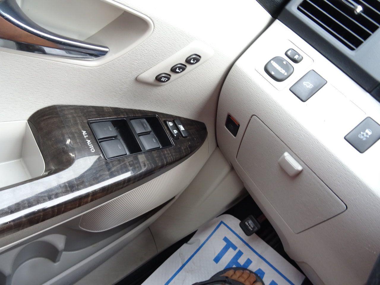 2013 Toyota Venza LIMITED - Photo #18