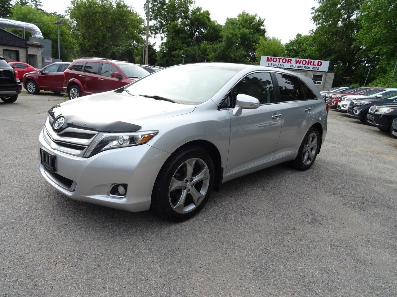2013 Toyota Venza LIMITED - Photo #2