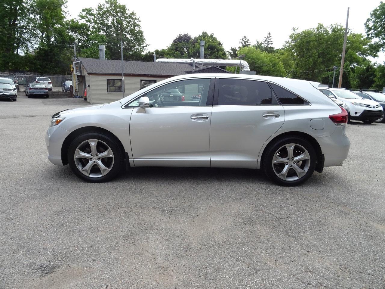 Used 2013 Toyota Venza LIMITED for sale in Scarborough, ON
