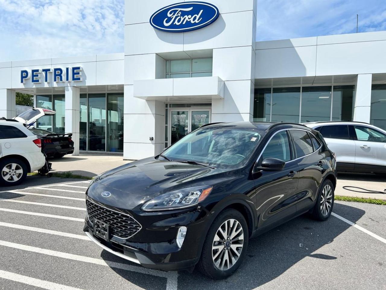 Used 2022 Ford Escape Titanium for sale in Kingston, ON