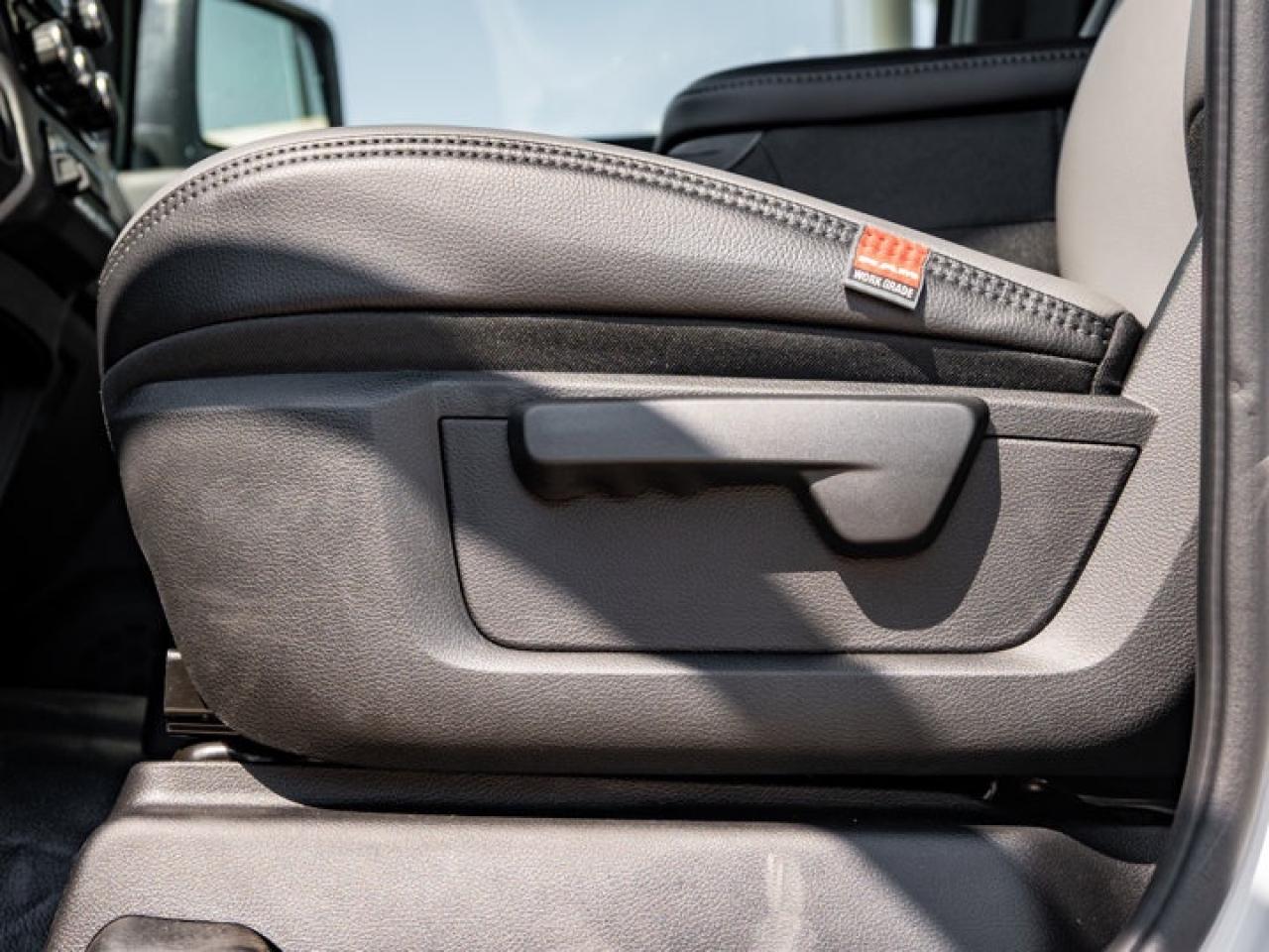 2026 RAM 2500 Tradesman Photo