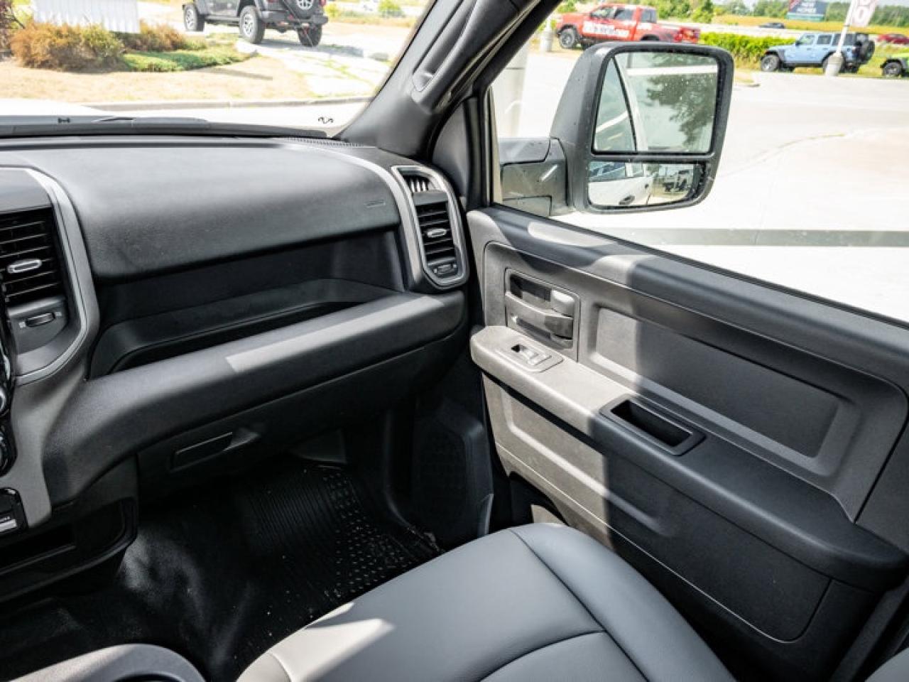 2026 RAM 2500 Tradesman Photo