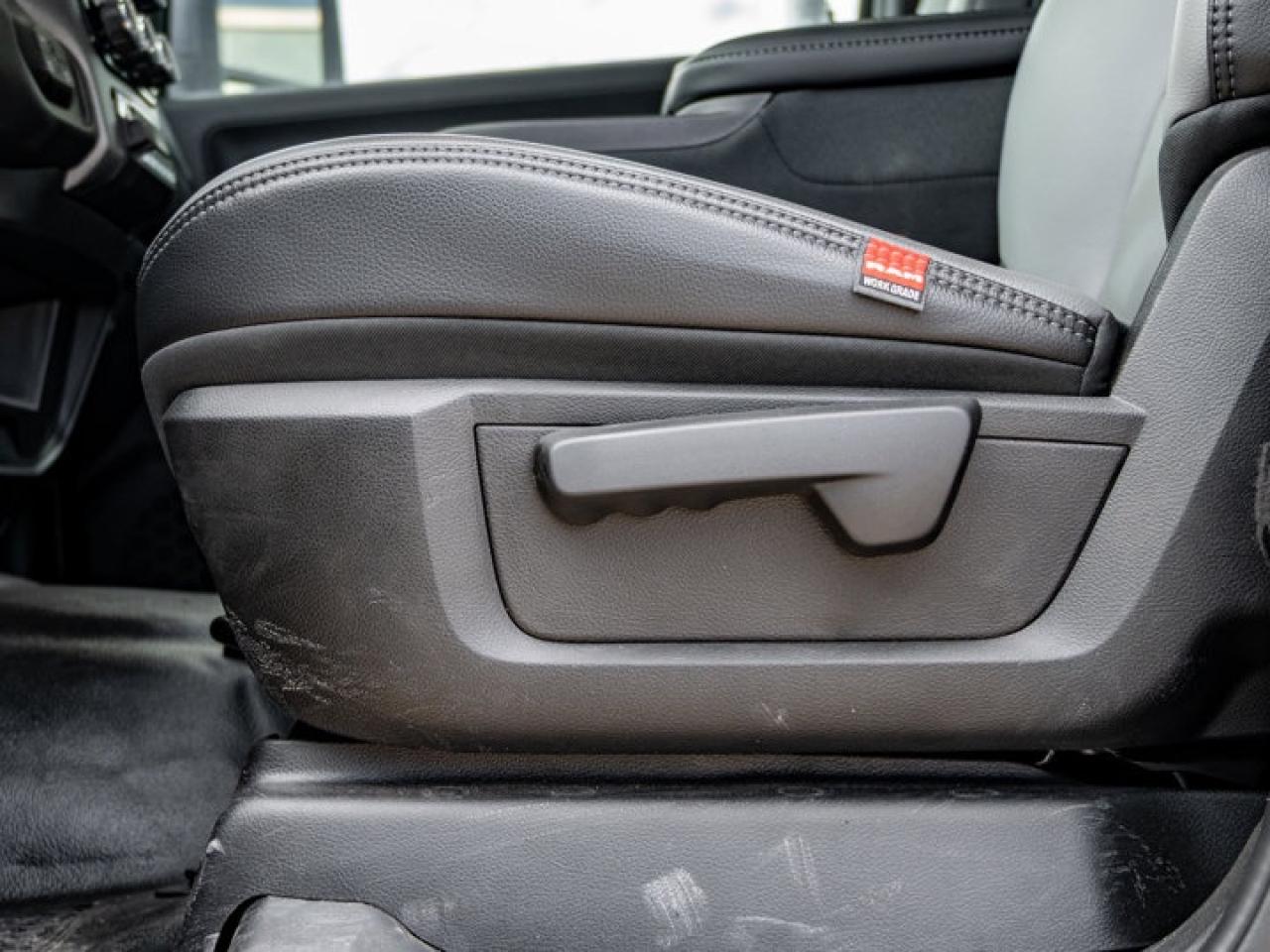 2026 RAM 2500 Tradesman Photo