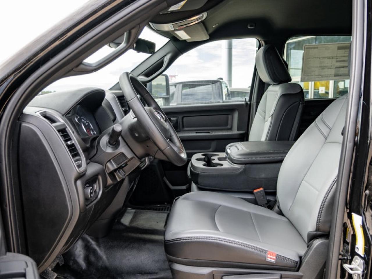 2026 RAM 2500 Tradesman Photo