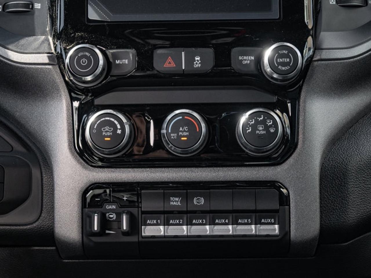 2026 RAM 2500 Tradesman Photo